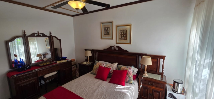 5 Bedroom Property for Sale in Wilkoppies North West